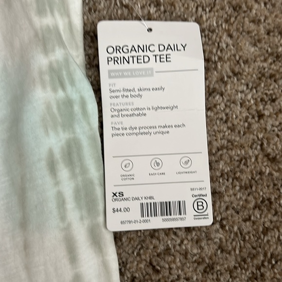 New athleta tee - Picture 2 of 3